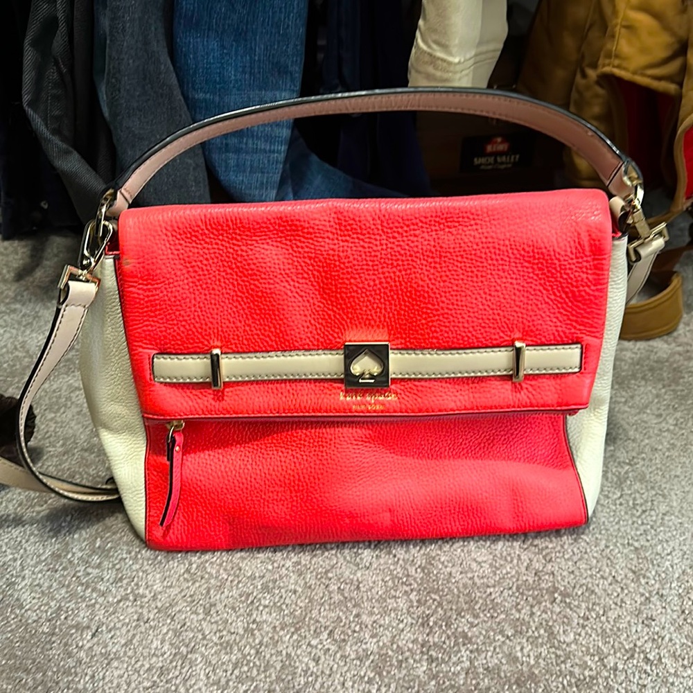 Kate Spade Cross Body Medium-Large Purse with Matching Wallet